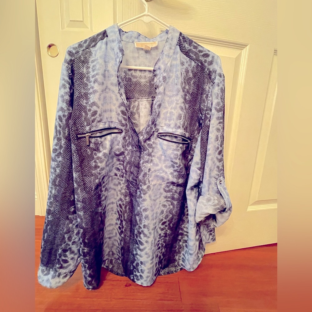 Michael Kors blue black Animal Print 3/4Button Down Roll-sleeve Blouse . Sz 20